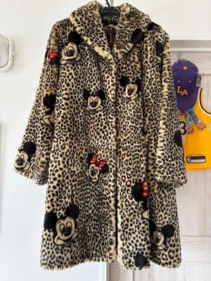 Cappotto pelliccia Apparence Disney Topolino e Minnie lusso Francia capospalla taglia L buono - Immagine 1 di 4