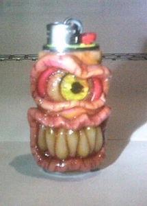 Realistic Eyeball Lighter Sleeve - Bild 1 von 9