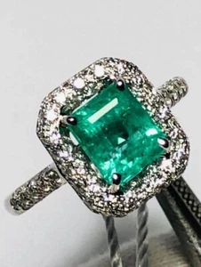 FANTASTICO ANELLO SMERALDO CERTIFICATO E DIAMANTI RIVER ct.2.72 - Imagen 1 de 5