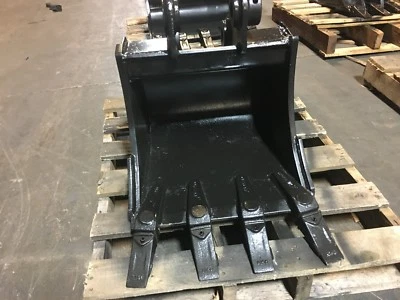 Nuevo cucharón excavadora de alta resistencia de 18" para Takeuchi TB125 Foto 1 de 4