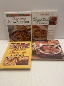 Betty Crocker cookbook Lot Of 4 - Picture 1 of 24