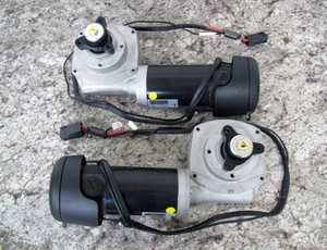 2 unidades de transmisión/motores nuevos Permobil 330719 / 330834 para silla de ruedas eléctrica L/R - Imagen 1 de 5