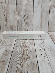 VIBELY Lash Cosmetics Silbertube SCHWARZ Wimperntusche 0,35 Unzen VERSIEGELT Ablaufdatum: 01/2028 - Bild 1 von 2