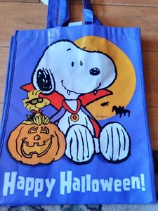 SNOOPY HALLOWEEN Vinyl Tasche SNOOPY als DRACULA Trick oder Behandlung oder Einkaufstasche N - Bild 1 von 8