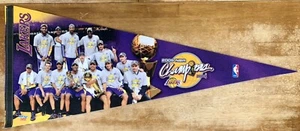 2009 Los Angeles Lakers Championship Team Photo 40” Pennant Kobe Bryant - Picture 1 of 4