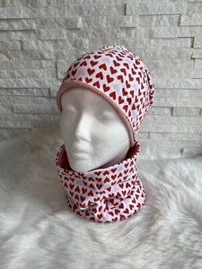 Mütze & Schals, Beanie & Loop, Herzen - Bild 1 von 2