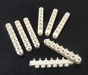 LOTE DE OCHO L5 - AISLADOR DE BUS TERMINAL DE CERÁMICA DE SEIS POSICIONES ESTEATITA Nº: 337 - Imagen 1 de 12