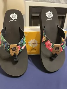 Women’s New In Box Yellow Box Sandals Flip Flops Size 8.5 M Gillan - Picture 1 of 7