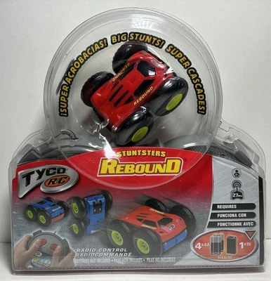 Tyco R/C Stuntsters 2003 rebote coche radiocontrolado rojo y azul 27 MHz nuevo raro Foto 1 de 4