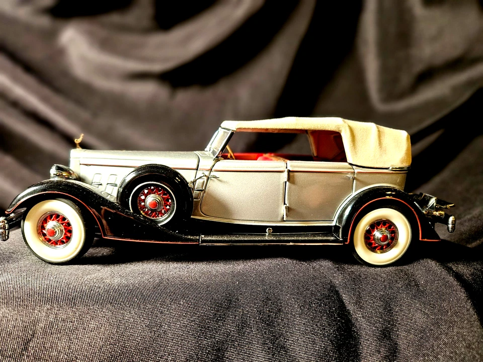 Franklin Mint 1934 Packard plata escala 1:24 Inv. #4514 Foto 1 de 4