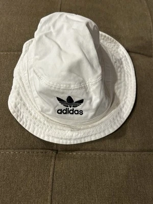 ADIDAS Originals Washed Bucket Hat • White • Unisex Adults One Size CM3933  - Image 1 of 4