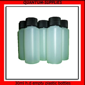 100 x 30ml plastic bottles H.D empty with black screw lids ( caps ) - Picture 1 of 1