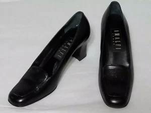 Amalfi Italy Women's Heels Size 7 AA, Black Color - Picture 1 of 6