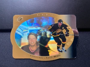 1996-97 SPx Gold #46 Pavel Bure scratches - Picture 1 of 1