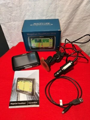 Magellan RoadMate 2036 Automotive Mountable - Image 1 of 4