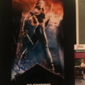 Jennifer Garner autographed 8x10 color photo JSA certified - Picture 1 of 3