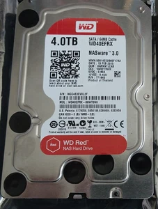 WD40EFRX WD RED NAS HDD 4TB 5.4K 6G SATA 64MB CACHE 3.5" LFF NASWARE 3.0 - Bild 1 von 1
