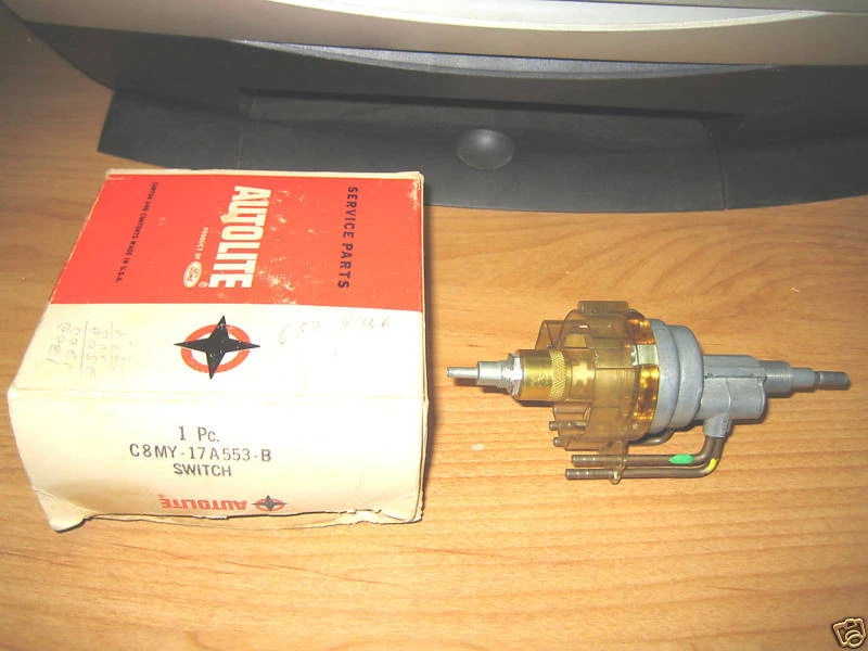 Interruptor de limpiaparabrisas intermitente Mercury Park Lane Marquis Brougham 1968 nuevo de lote Foto 1 de 1