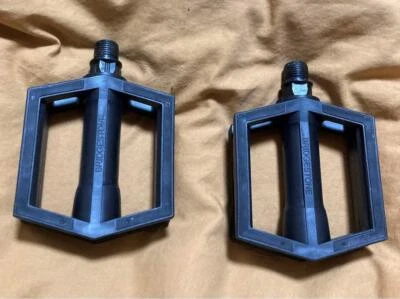 Pedales de bicicleta de cross BRIDGESTONE usados Foto 1 de 3