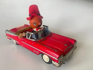 1950s Red OLDSMOBILE SUPER 88 CONVERTIBLE Tin Friction Toy by NAKAMURA Japan WOW - Picture 1 of 12