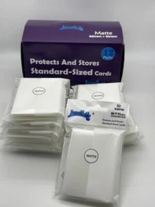 1 caja de 600 cuentas - Mangas de tarjetas frontales mate de color medio transparente estándar Magic The Gathering - Imagen 1 de 9