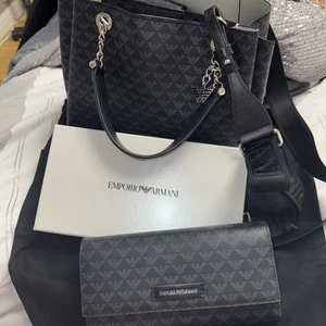 Designer Emporio Handbag With Matching Purse Authentic - Picture 1 of 7