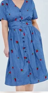Joanie Clothing Fraises Embroidered Strawberry Chambray Midi Dress size 18 - Picture 1 of 6