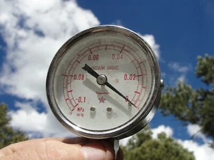 Medidor de vacío Migishita diámetro 2 1/2" -0,1 Mpa / 76 cm/Hg USADO XLNT - Imagen 1 de 3