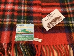 "Mantón manta Foxford Connemara de colección pura lana nueva HECHO EN IRLANDA 58""x68""" - Imagen 1 de 8