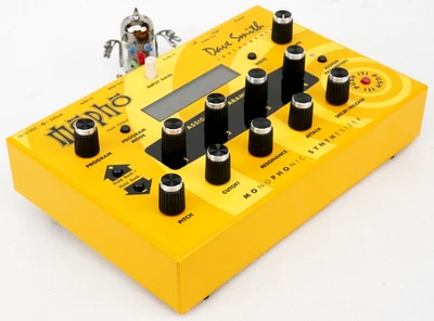 DSI Mopho Dave Smith Instruments Synthesizer + Top-Zustand + 1.5J. Garantie - Bild 1 von 4