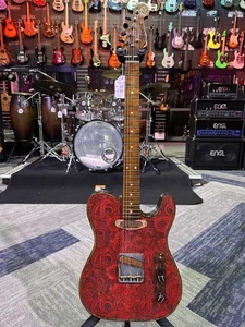 Walla Walla Maverick Red Paisley Electric Guitar - Picture 1 of 4