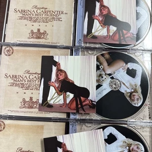 Sabrina Carpenter Man’s Best Friend Standard Signed Insert CD - In Hand - Read ! - Imagen 1 de 9