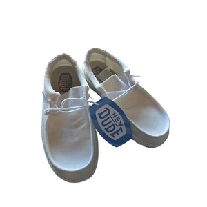 Zapatos Hey Dude Wally Youth blancos sin cordones de lona 5 jóvenes cómodos NUEVO sin caja - Imagen 1 de 6