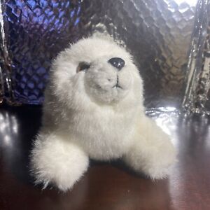 Ganz 1994 Schnookie Seal Plush White Small 9” Stuffed Animal (1600)