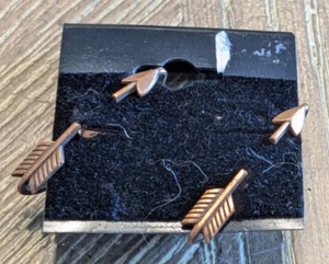 Vintage 40er Jahre Kupfer Pfeil Ohrringe Schraubverschluss unsigniert - Bild 1 von 2