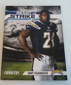 SAN DIEGO CHARGERS 2007 YEARBOOK FEATURING #21 LADAINIAN TOMLINSON - Picture 1 of 3