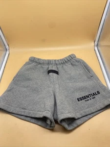Felpa pantaloncino grigio Essentials Fear Of Gods bambino taglia 8 - Foto 1 di 6