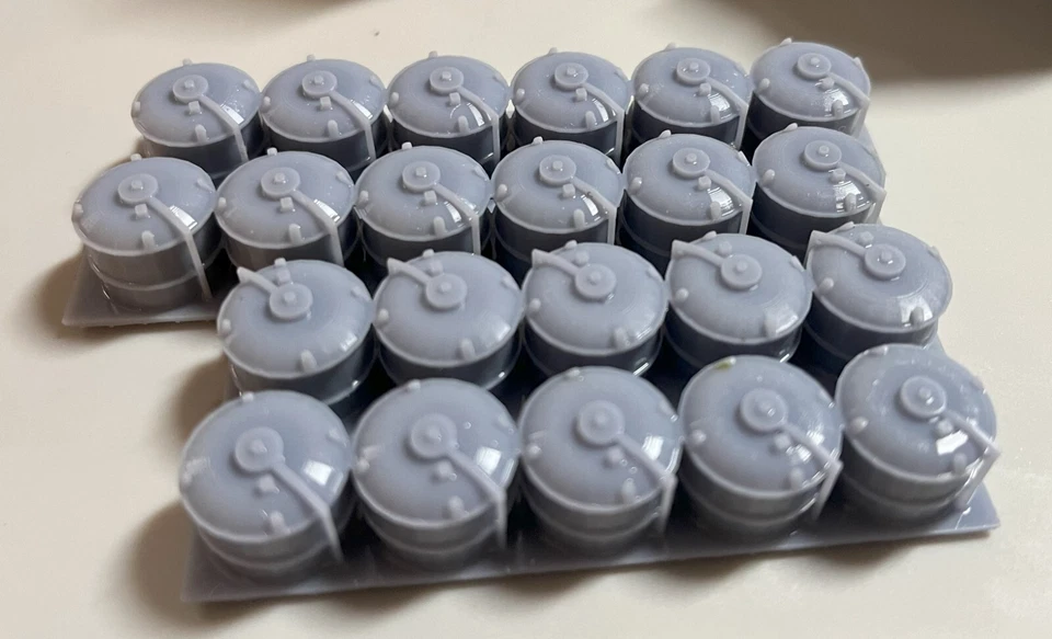 N Scale 3D Printed Load - LCL Concrete Containers For 50'/48' Gondolas - Image 1 of 1