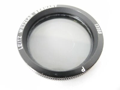 Leica Leitz 13358 Black Polarizer Filter HAS SOME INTERNAL MARKS BUT WORKS - Image 1 of 4