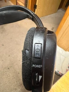 Honda Odyssey (2005-2017) wireless headphone and remote - Bild 1 von 5