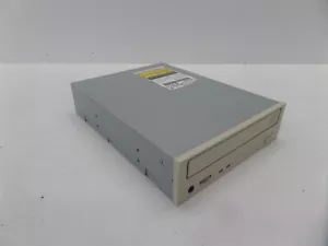 Teac CD-W516E Internal 5.25" IDE CD-RW Drive 1977081B-02 - Zdjęcie 1 z 7