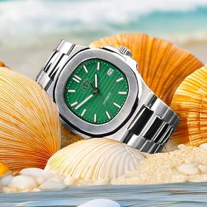 Emerald Elegance - Picture 1 of 3