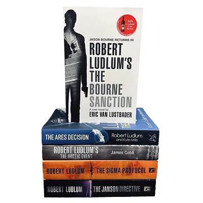 Robert Ludlum Book Bundle Lot Paperback x 5 Thriller Mystery Crime Orion 2008 - Image 1 of 4
