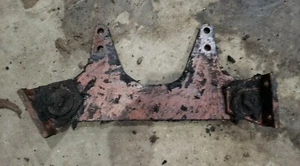 VINTAGE BF AVERY MODEL A TRACTOR  hercules engine front frame mount bracket  - Picture 1 of 2