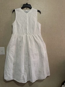 Croft & Barrow Floral Embroidered Hidden Button White Dress Sz M Lined Pockets - Picture 1 of 7