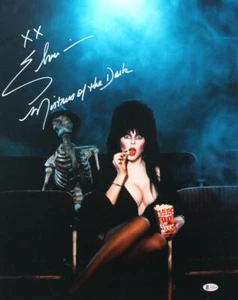 Cassandra Peterson Autographed 16x20 Elvira Photo w/Insc - Beckett W Auth *White - Picture 1 of 5