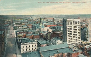 INDIANAPOLIS IN - Indianapolis Blick nach Osten vom Monument Vogelperspektive - Bild 1 von 2