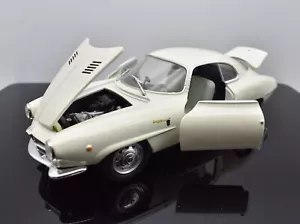 Modellino auto ALFA ROMEO GIULIETTA SPRINT scala 1:24 diecast modellismo edicola - Imagen 1 de 6