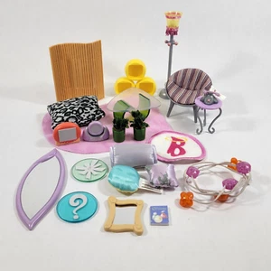 Lil Bratz Stylin Space Zubehör Set Lichter Teppich Stuhl Kissen Stühle TV Pflanzen - Bild 1 von 18