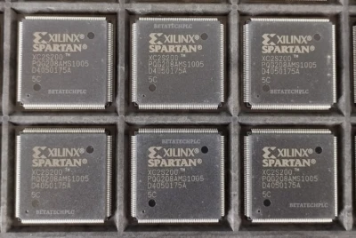 10 pcs lot - XC2S200-5PQG208C XILINX IC XC2S2005PQG208 - Image 1 of 2